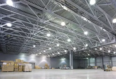 Instalaciones de iluminación y de fuerza motriz en establecimientos industriales